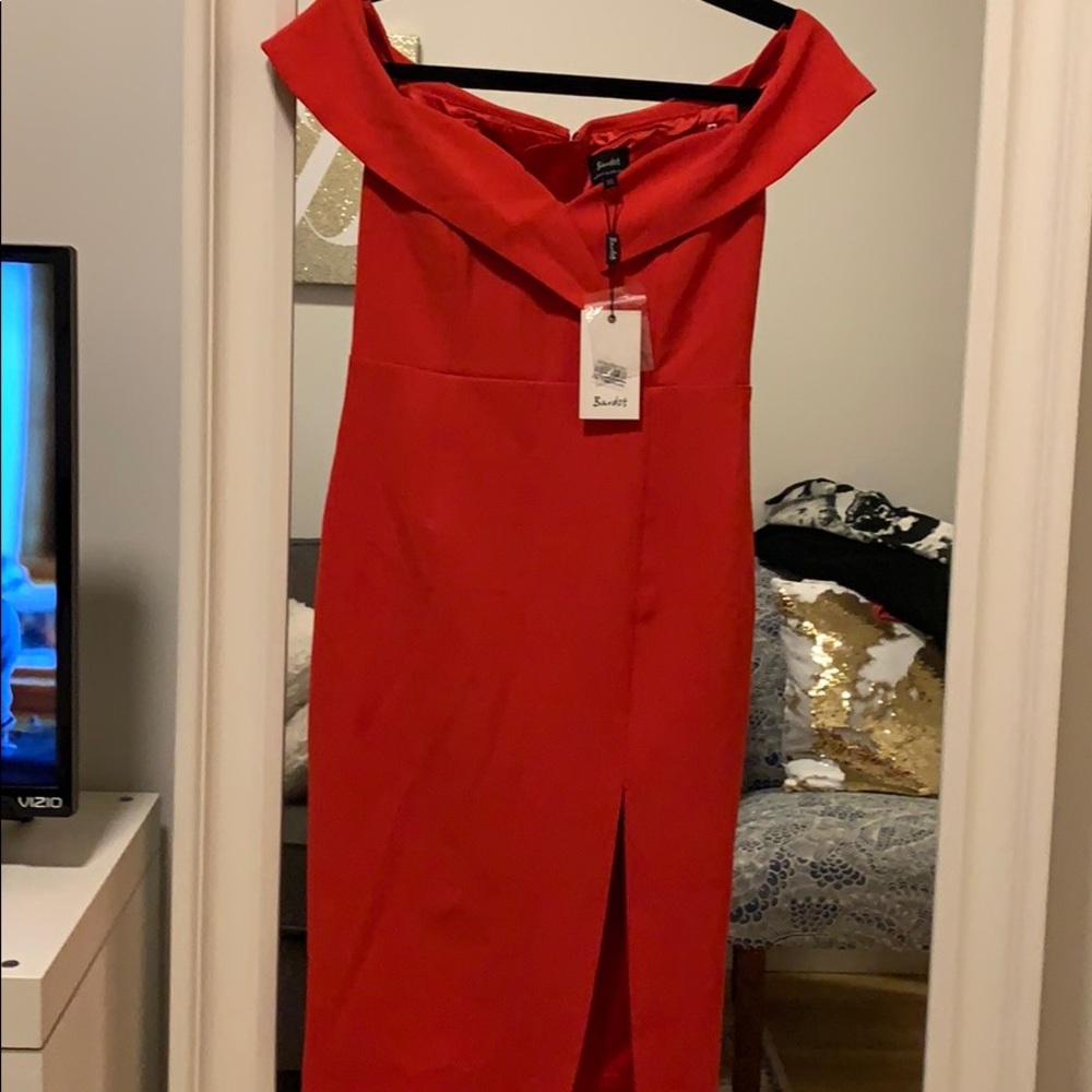 Bardot Red Off-Shoulder Midi Dress
